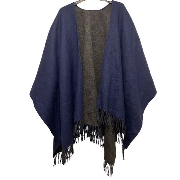 EUC Rag & Bone Double-Faced Fringed Edge Shawl Wrap in NAVY / GRAY - Picture 2 of 6